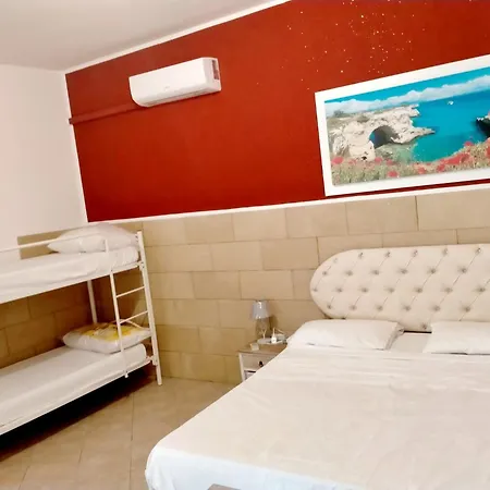 Tafuro Apartment